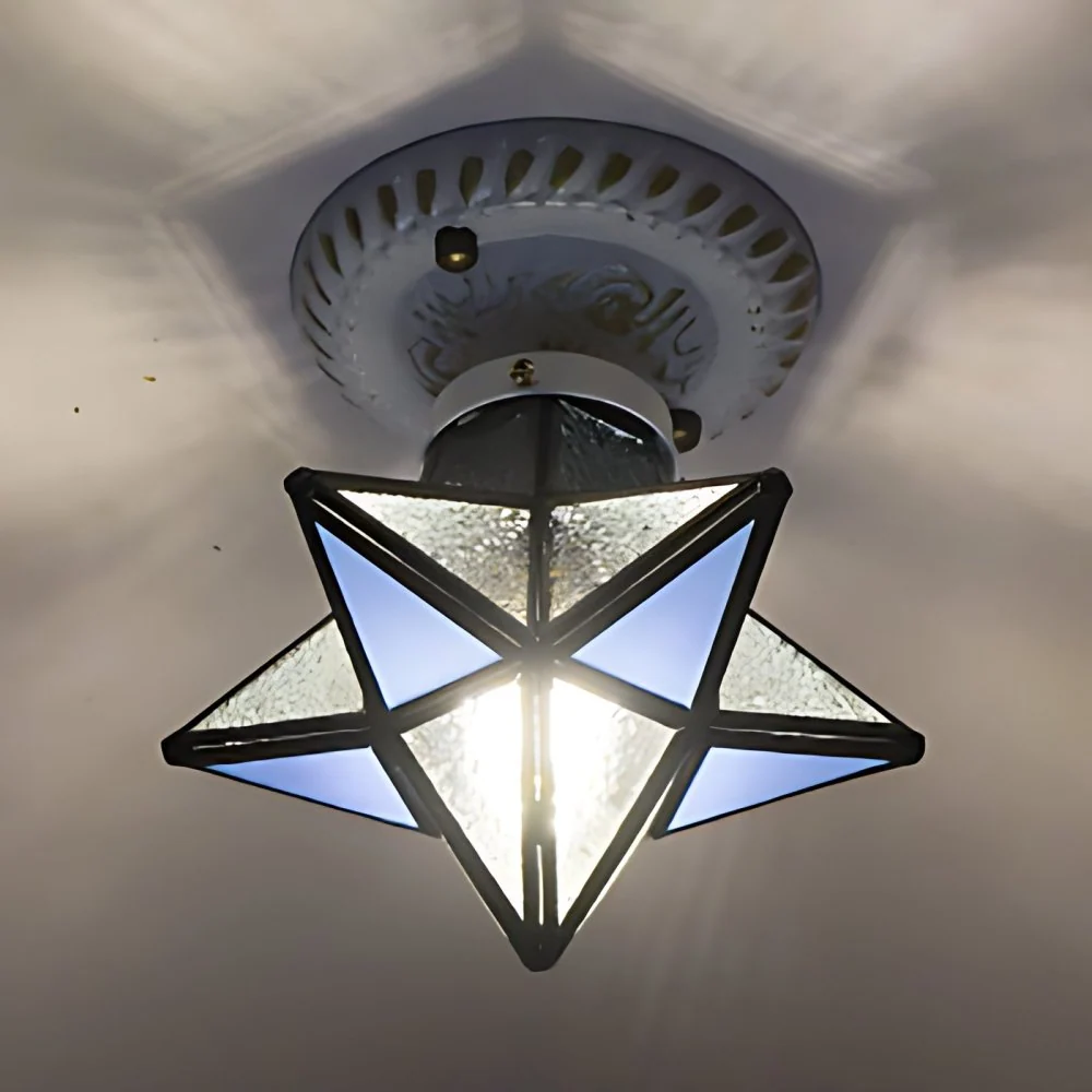 Tiffany Rustic Star Flush Light 1-kops gebrandschilderd glas Mini-plafondlamp blauw / licht / blauw-geel-groen voor slaapk...