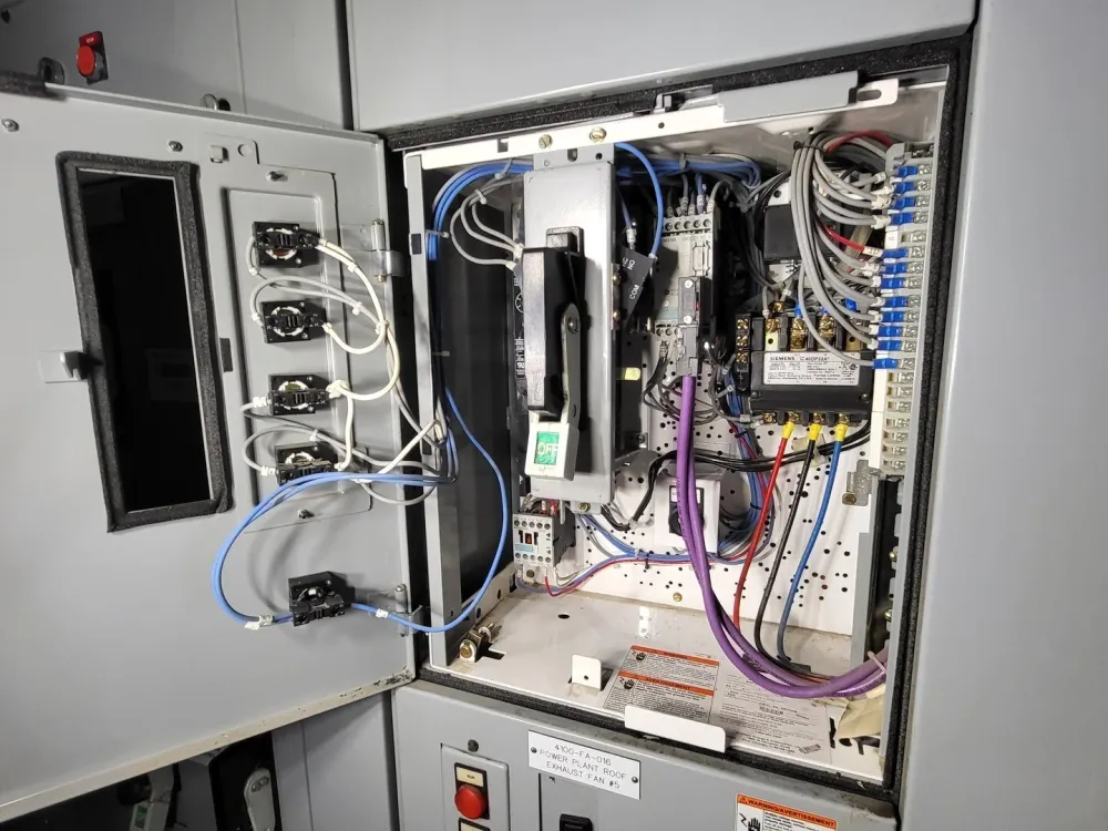 1.0 hp 600V 3-Ph Motor Control Center Bucket 04FG