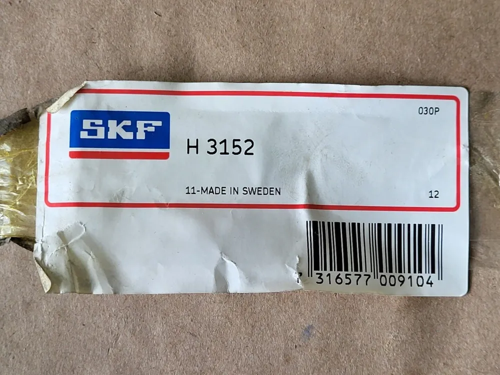 Adapter Sleeve HM52T Locknut and MB Lock Washer, H3152