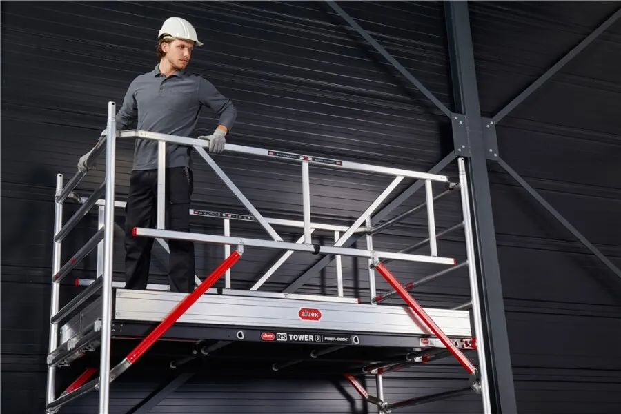 Altrex rolsteiger - RS Tower 51 - 6,2 m - dun - 3,05 m platform - hout - Veiligheidsgecertificeerd