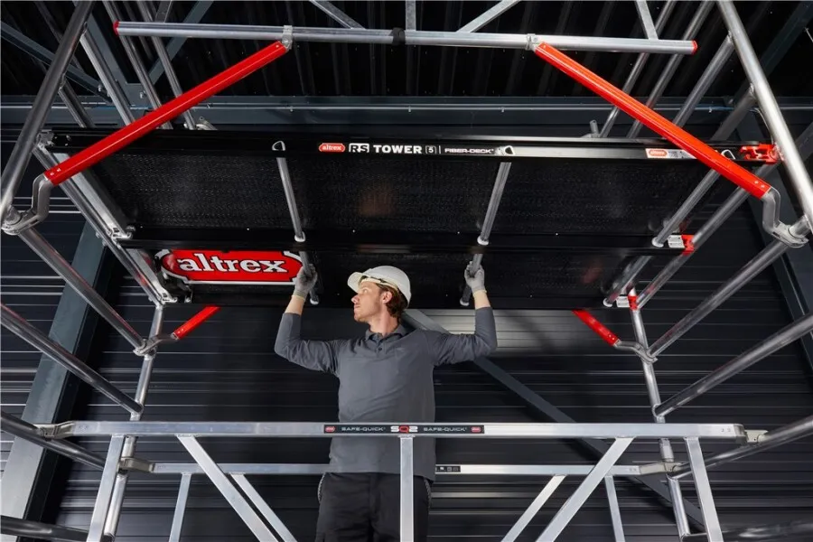 Altrex rolsteiger - RS Tower 51 - 6,2 m - dun - 3,05 m platform - hout - Veiligheidsgecertificeerd