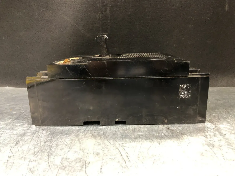 125 Amp, 3 Pole, 600 volts Circuit Breaker 997317