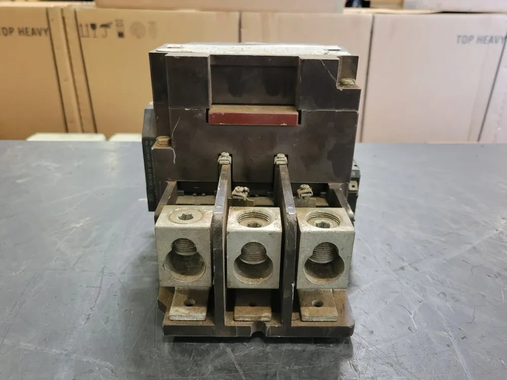 150 hp 270 Amp 575 Volts Reversing Contactor MCIOGYN3
