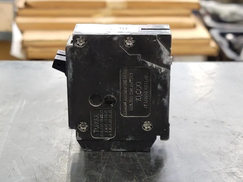 15 Amp, 2 Pole, 120/240 volts Circuit Breaker BR1515