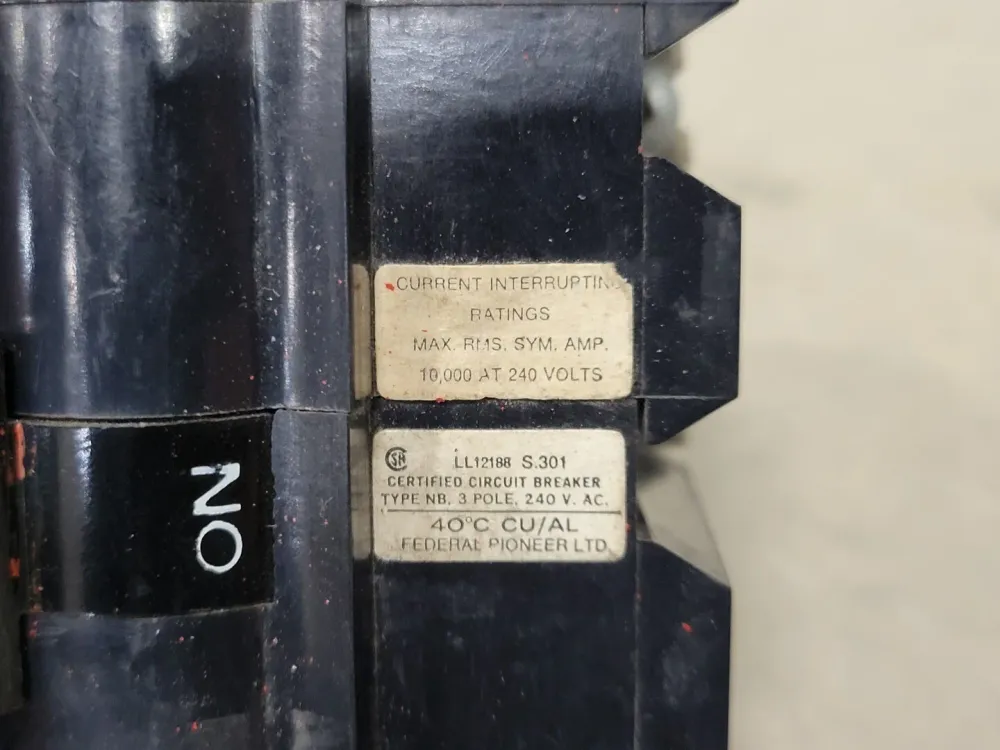 15 Amp, 3 Pole, 240 volts Circuit Breaker NB3P15