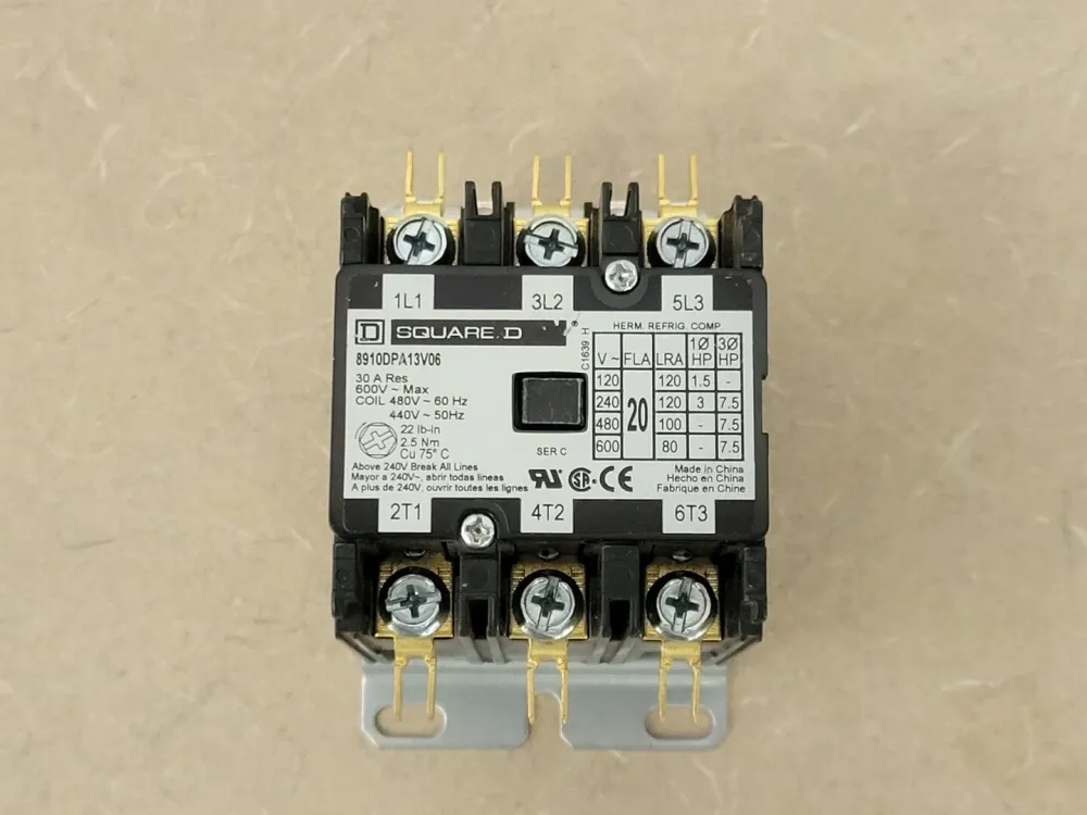 20 Amp, 3 Pole, 600 VAC Contactor 8910DPA13V06