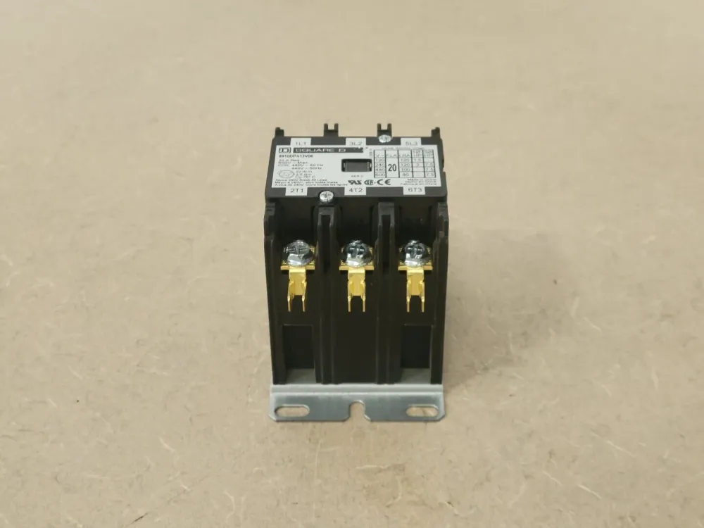 20 Amp, 3 Pole, 600 VAC Contactor 8910DPA13V06