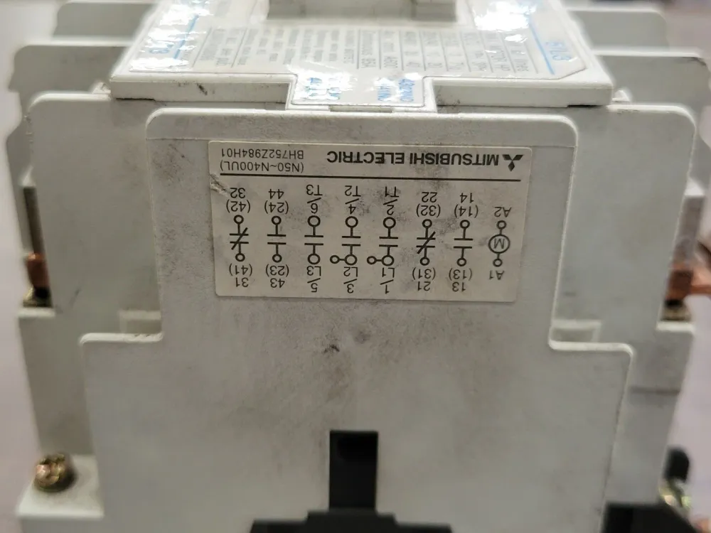 95 Amps, 3 Pole, 240 VAC Coil Contactor S-N65UL - Universeel inbouwbaar