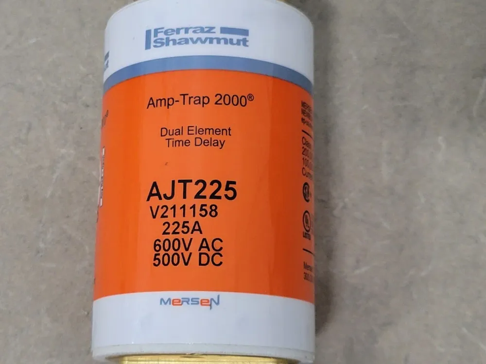 Inbouw 225 Amp Class J Time Delay Fuse AJT225