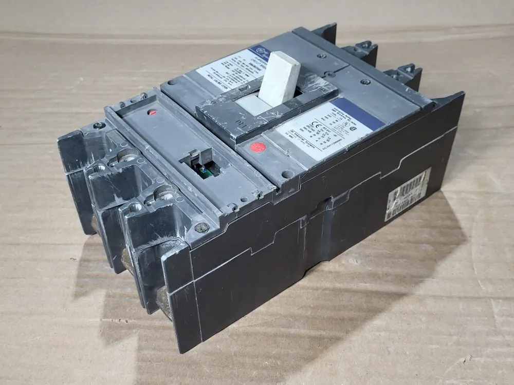IP44 Waterdicht 400 Amp, 3 Pole, 600 Volt Circuit Breaker SGHA36AT0400