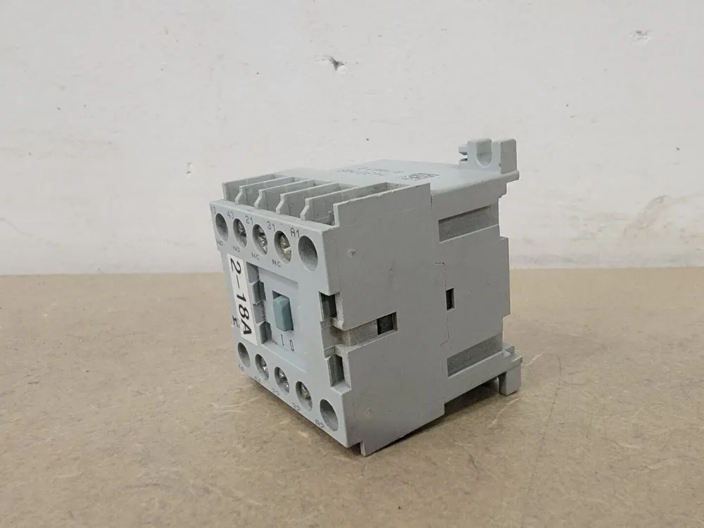USB-Aansluiting 5 Amp Control Relay 700-M220, Series