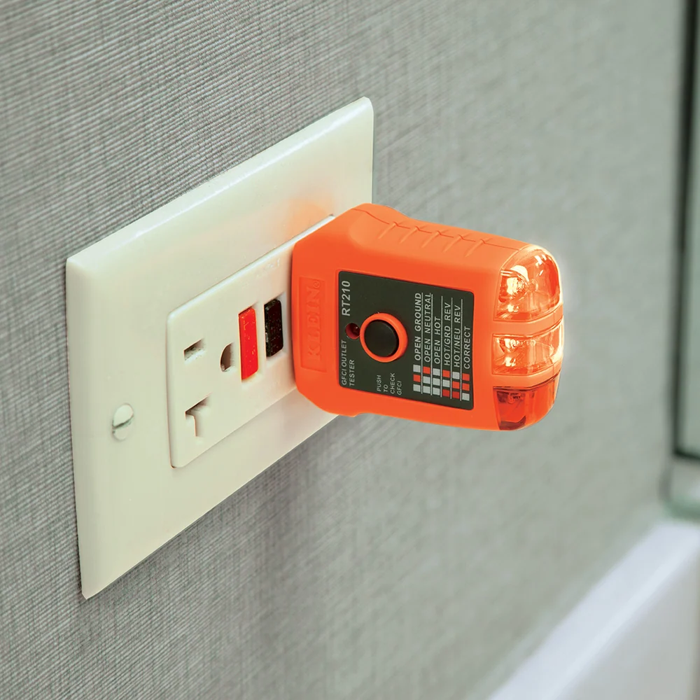 KLEIN TOOLS Non-Contact Voltage & GFCI Receptacle Uitmuntend Test Kit