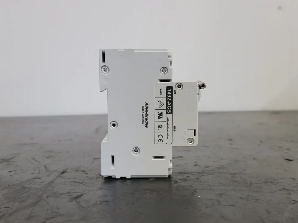 5 Amp, 1 Pole, 277 volts Circuit Breaker 1492-CB1-G050 w/ Auxiliary Contact