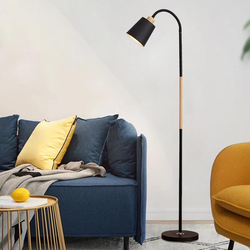 Energiezuinige LED Draaibare taps toelopende vloerlamp met één lamp, Scandinavische metalen staande lamp voor de woonkamer