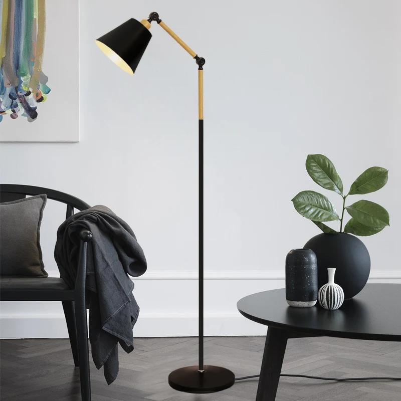 Energiezuinige LED Draaibare taps toelopende vloerlamp met één lamp, Scandinavische metalen staande lamp voor de woonkamer