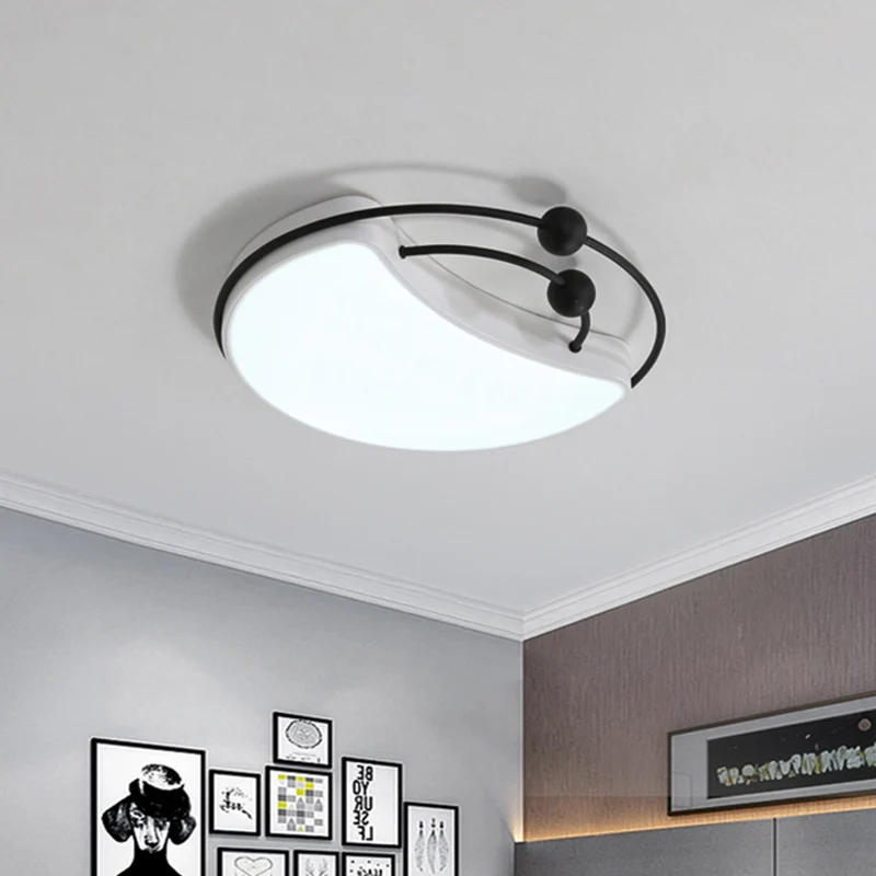 Minimalist Moon Flush Mount Light Fixture LED Metal Ceiling Lamp Sneeuwwit and Black Recessed Diffuser, White/Warm Light B...