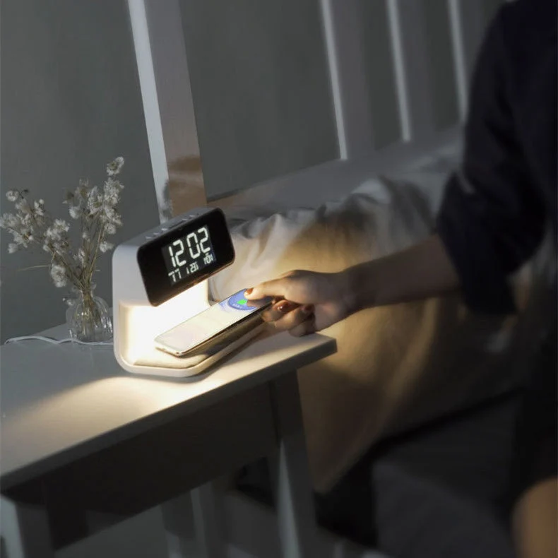 3--1 Bedlamp - Draadloos Opladen | LED & Alarmklok