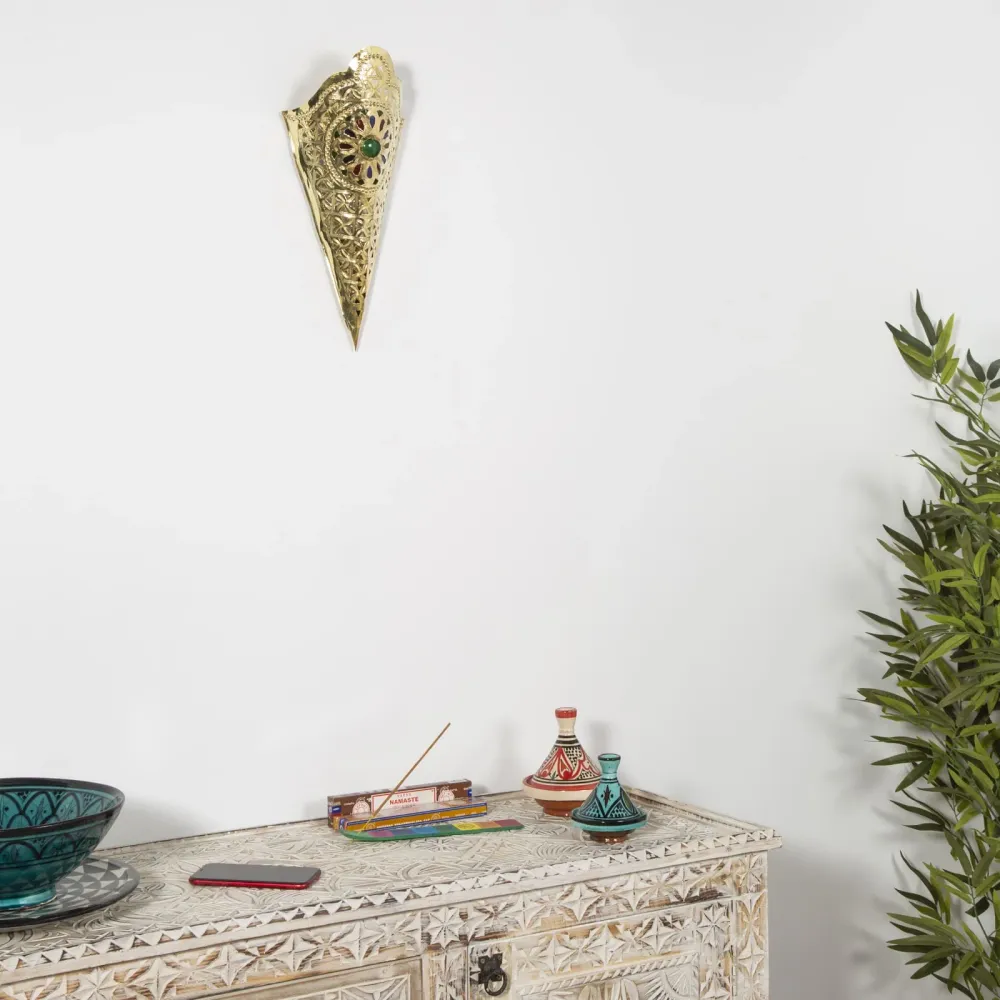 Arabische vergulde messing wandlamp met steen