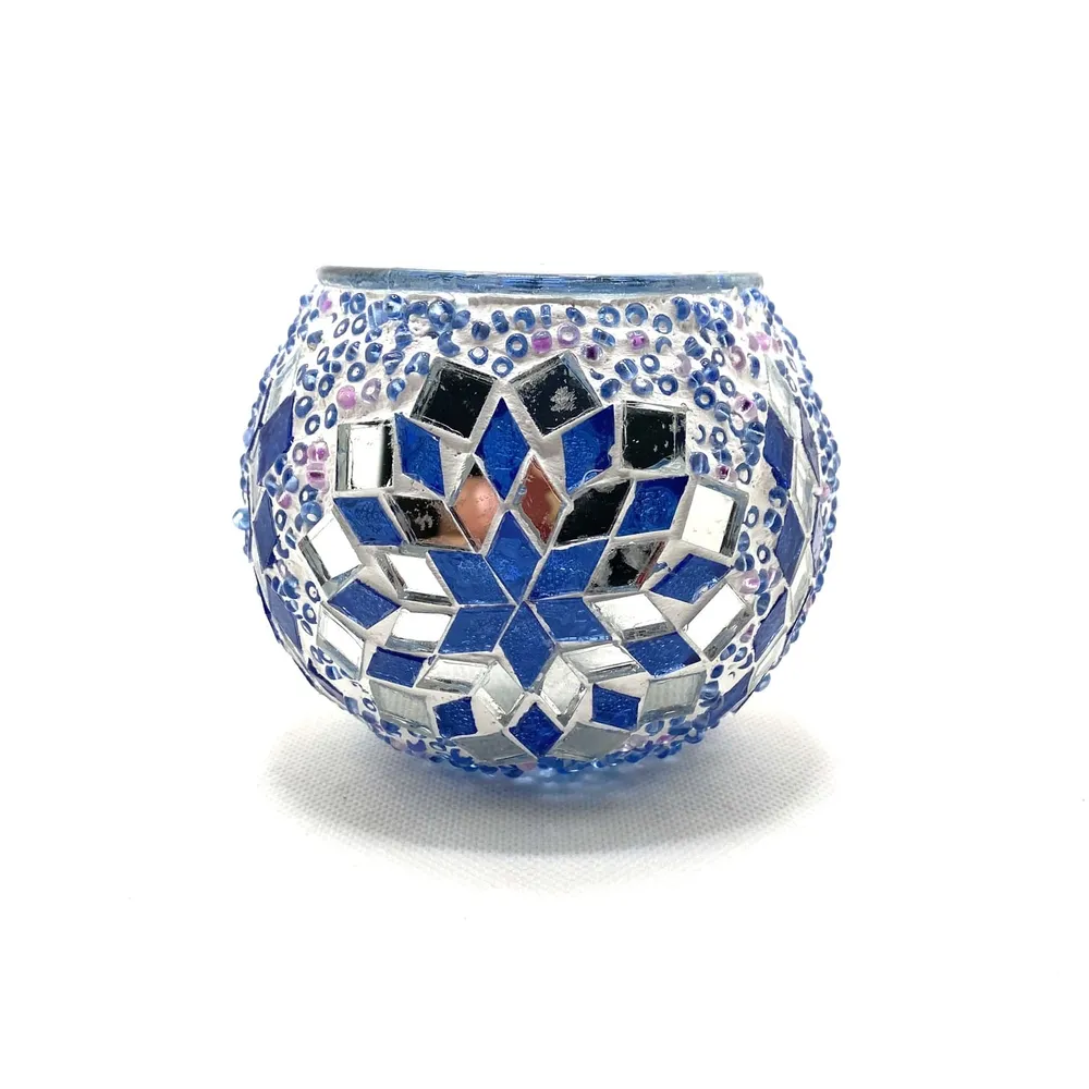 Blauw-witte Turkse kandelaar
