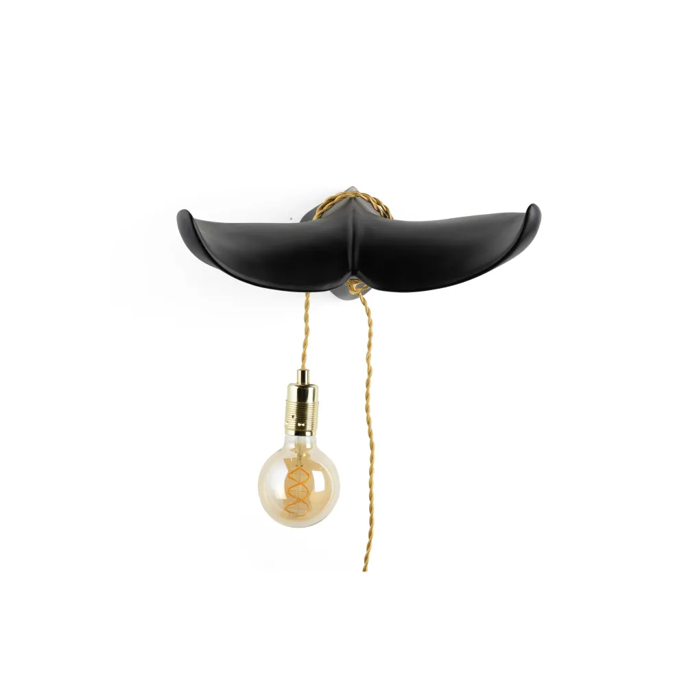 Bold Monkey Tail Will Follow wandlamp zwart