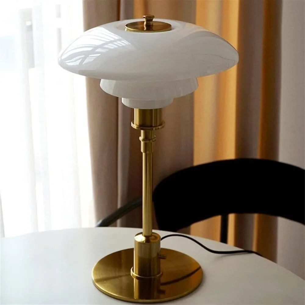 Tafellamp LED Scandinavisch Glazen Bol met Ronde Voet Bonuze