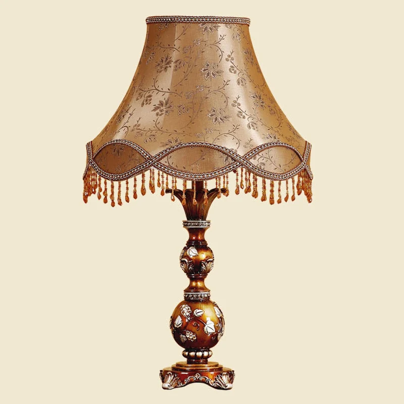 13"/18" W Bruine Taps toelopende Schaduw Tafellamp Traditionele Stof 1-koppige Woonkamer Bureaulamp met Bladontwerp Clearhalo