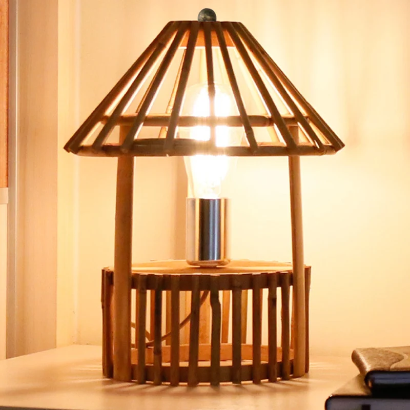 1-koppige woonkamertaakverlichting Aziatisch beige bureaulamp met handgemaakte houten kap Clearhalo