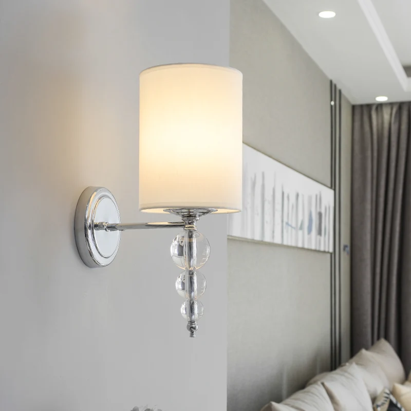 1-kops cilinderkap wandmontage lichte moderne stoffen en metalen wandlamp met heldere kristallen bol deco chroom Clearhalo