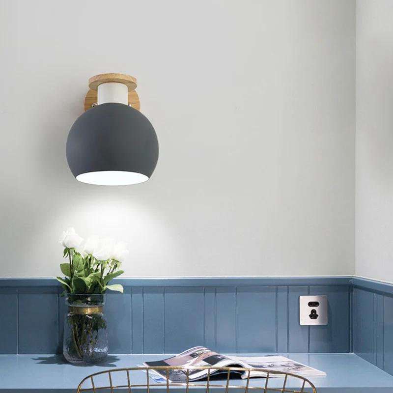 1-lamps slaapkamer schanslamp moderne grijze wandlamp met globale metalen kap Clearhalo