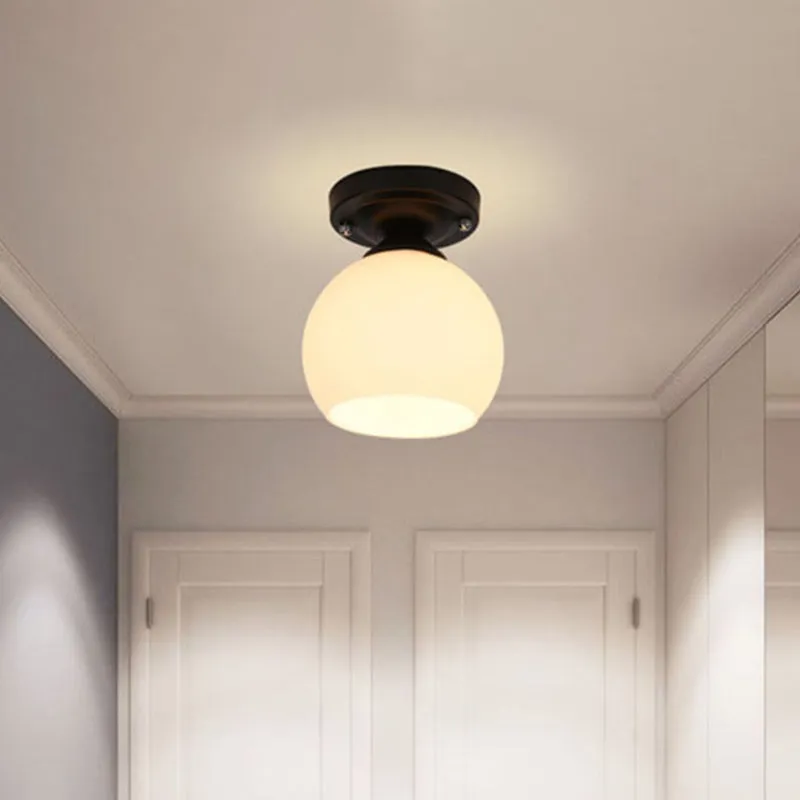 1-lichts plafondlamp met ronde kap van opaalglas, vintage stijl hal half vlak zwart Clearhalo