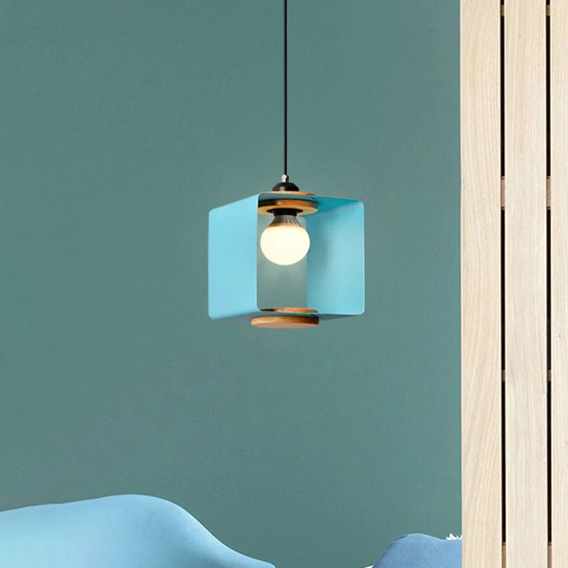 1-lichts slaapkamer slingerlamp Macaron geel/blauw/wit en hout hangende hanglamp met vierkant ijzeren frame Clearhalo