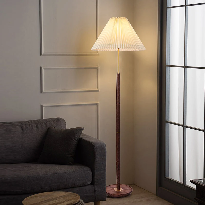 1-lichts staande lamp minimalisme taps toelopende geplooide stoffen vloerlamp wit voor woonkamer Clearhalo