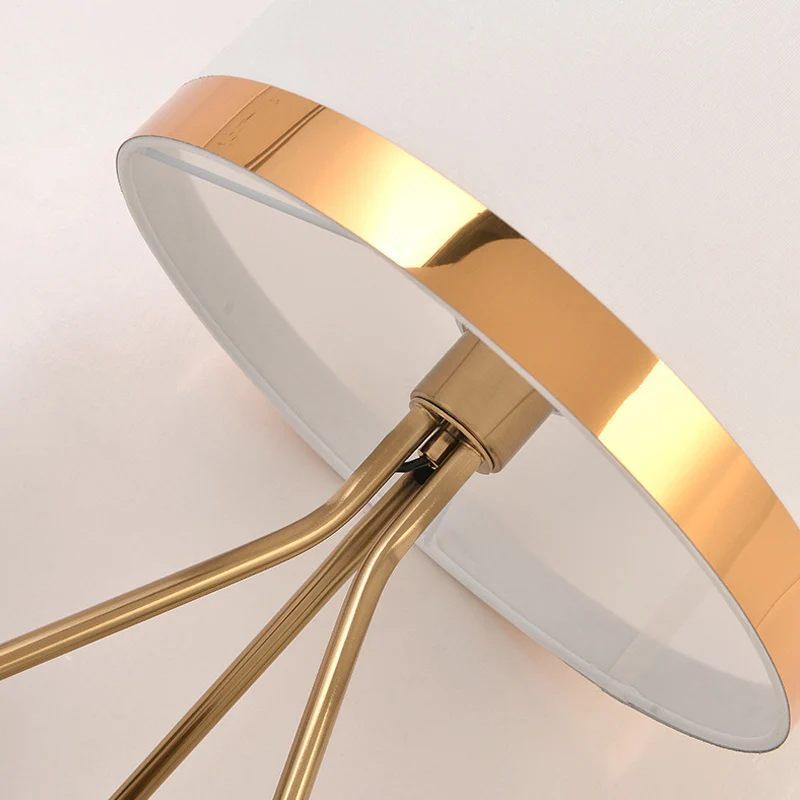 1-lichts stoffen bureaulamp, traditionele stijl, zwart/wit, trommel, slaapkamerleeslamp met metalen voet Clearhalo