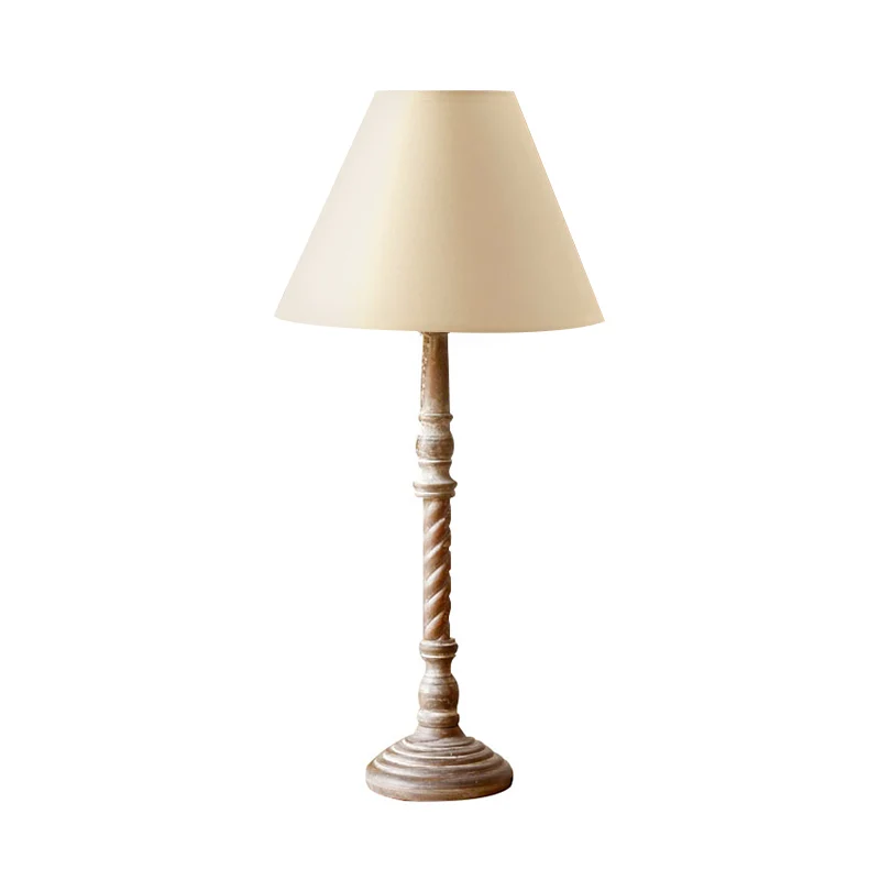 1-lichts stoffen bureaulamp Traditionele witte tonvormige slaapkamerleeslamp met houten voet Clearhalo