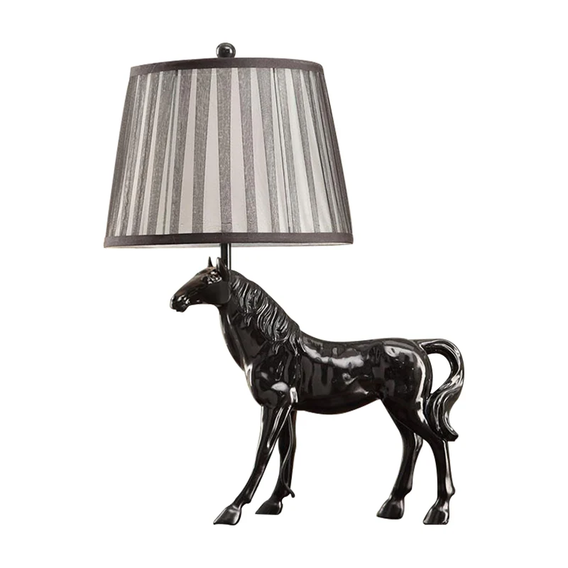 1-lichts taps toelopende tafellamp antiek witte stoffen bureaulamp met dierenvoet Clearhalo
