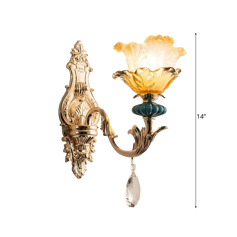 1-lichts wandverlichting met bloemenkap Amber Kristal Traditionele nachtkastje wandlamp goud Clearhalo