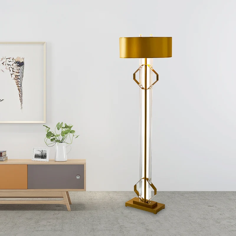 2-koppige staande lamp modernisme metalen vloerverlichting goud met heldere kristallen staaf Clearhalo
