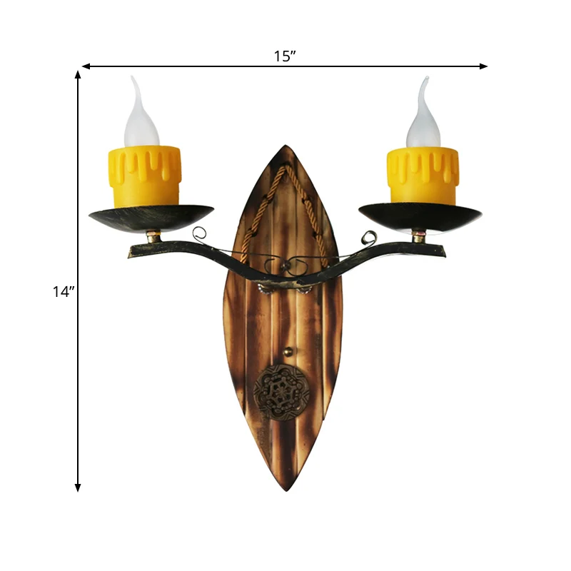 2-lichts kaars wandlamp vintage gele hars schanslamp met houten achterplaat Clearhalo