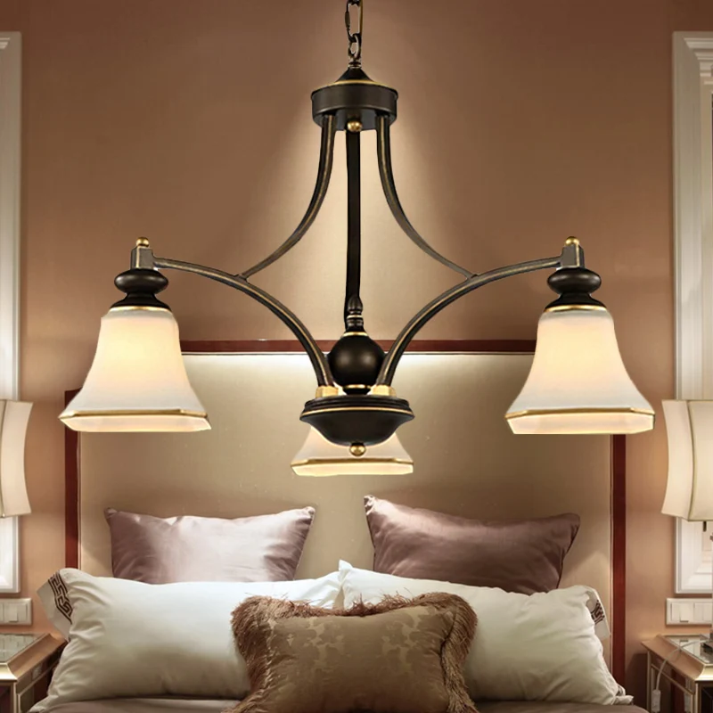3/5/6 lampen bel schaduw kroonluchter klassiek antiek messing matglazen hanglamp Clearhalo