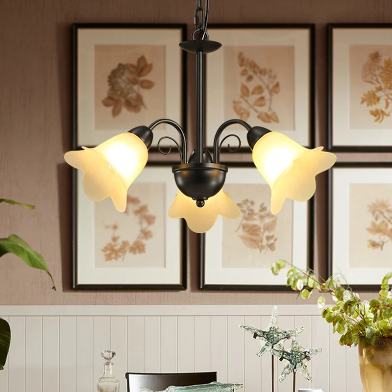 3/5/6 lampen eetkamer kroonluchter retro zwarte afwerking plafond hangende verlichting met bloemvormige melkachtige glazen...