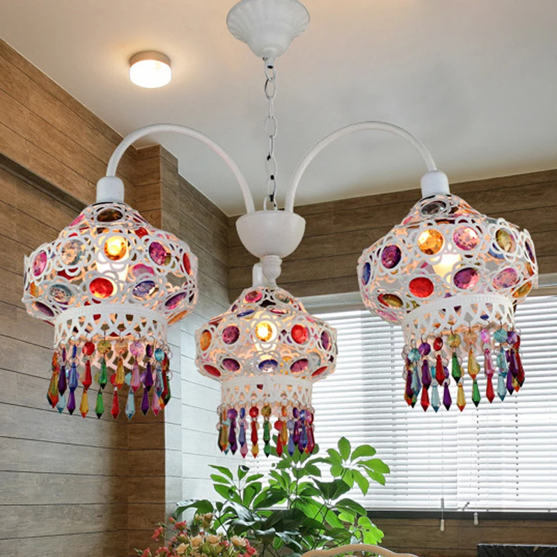3-koppige kralenlantaarnkroonluchter Turks wit/rood acryl uitgeholde hangende plafondlamp voor eetkamer Clearhalo