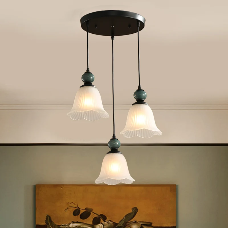 3-lampen multi-lichthanger retro-stijl bloemenkap geribbeld gegolfd glas hangende verlichting zwart Clearhalo