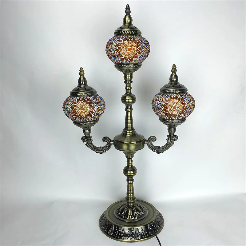3-lichts drietand-nachtlampje Traditioneel beige/oranje/blauw veelkleurig glas--lood voor nachtkastje Clearhalo