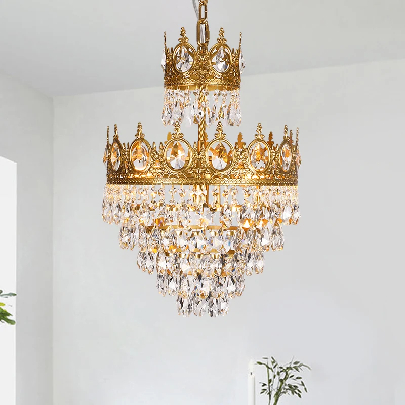 3-lichts gelaagde, taps toelopende kroonluchter, traditionele, heldere druppelvormige kristallen hanglamp met gouden kroon...