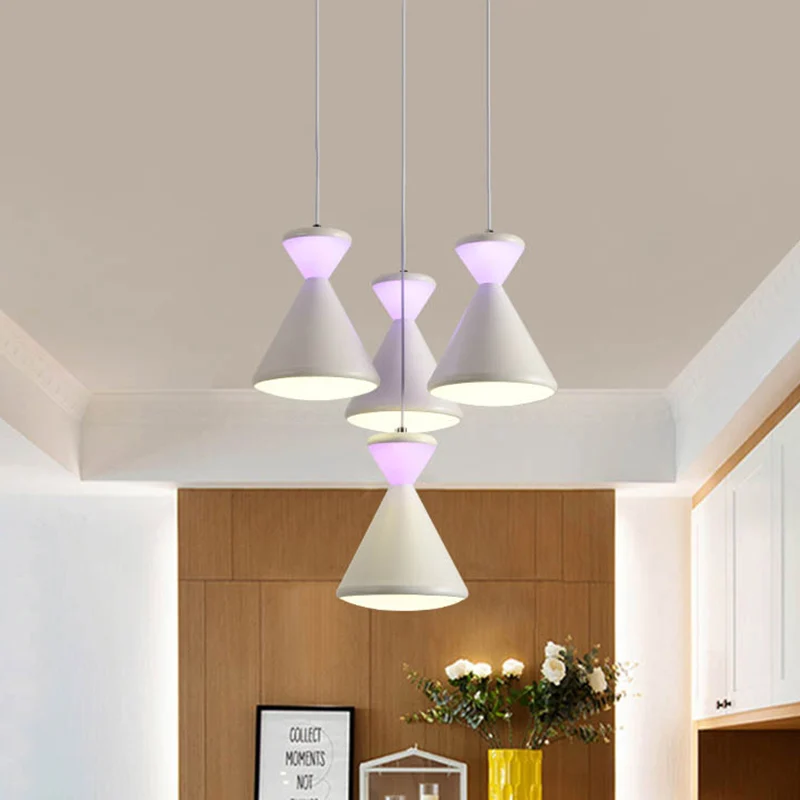 4-hoofds eetkamer cluster hanglamp modernistische witte LED-hanglamp met zandloper acryl kap Clearhalo
