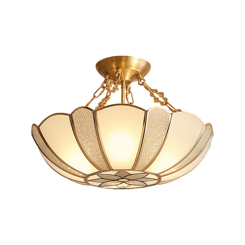 4-koppige geschulpte semi-flush traditionele plafondlamp van messing opaalglas met bloemenpatroon en ketting Clearhalo