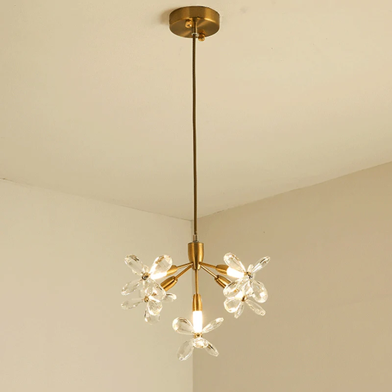 5-kops bloemhanger kroonluchter minimalistische gouden kristallen verlichting voor eetkamer Clearhalo