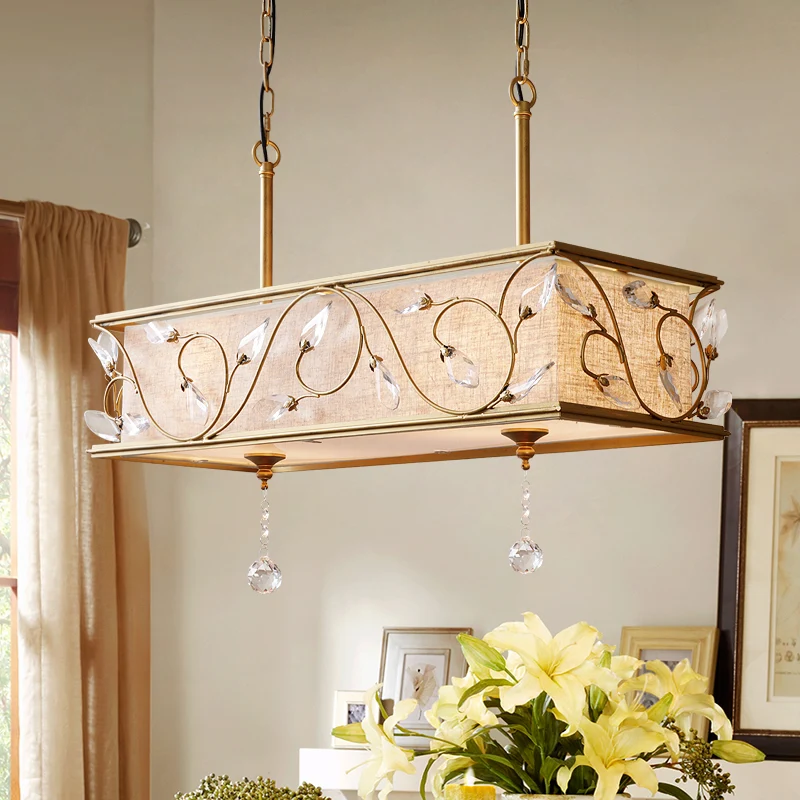 8-lichts kubusvormige eilandhangende vintage gouden vlas-plafondlamp met kristallen accent Clearhalo