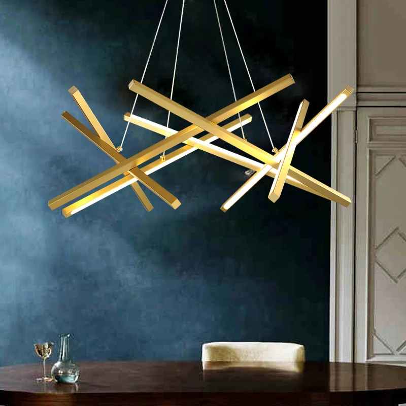 Acryl gekruiste kroonluchter hanger moderniteit LED zwart/goud hangende plafondlamp, 25,5"/33,5" breed Clearhalo