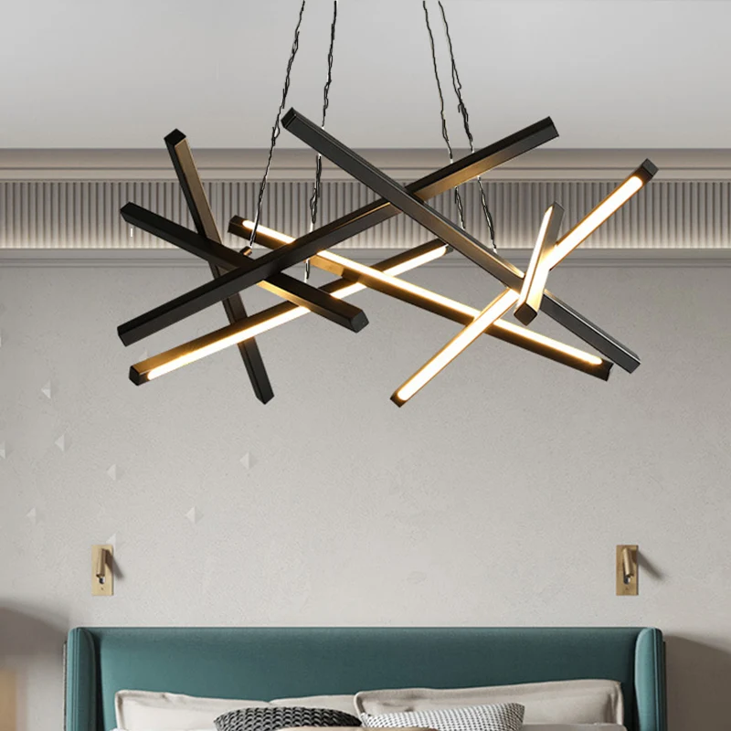 Acryl gekruiste kroonluchter hanger moderniteit LED zwart/goud hangende plafondlamp, 25,5"/33,5" breed Clearhalo